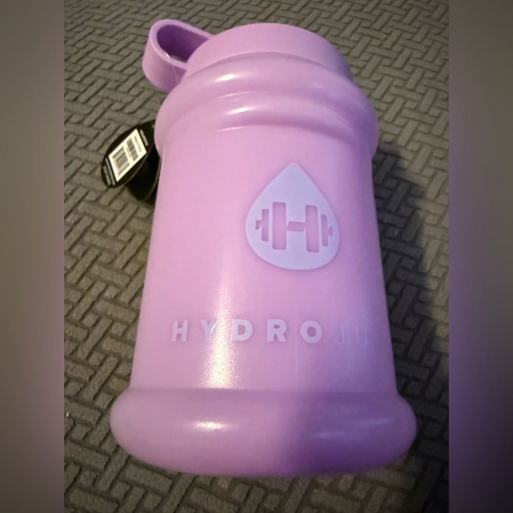 HydroJug 32 oz Purple Water Bottle
